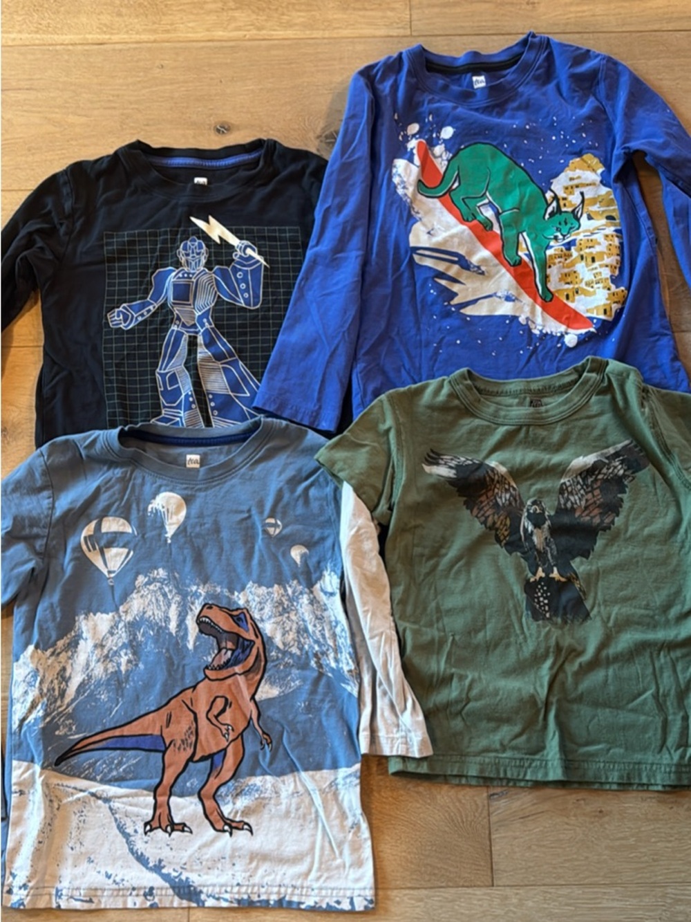 Tea Collection size 7 Long-Sleeve Graphic Tees in Blue, Green, Black, Light Blue